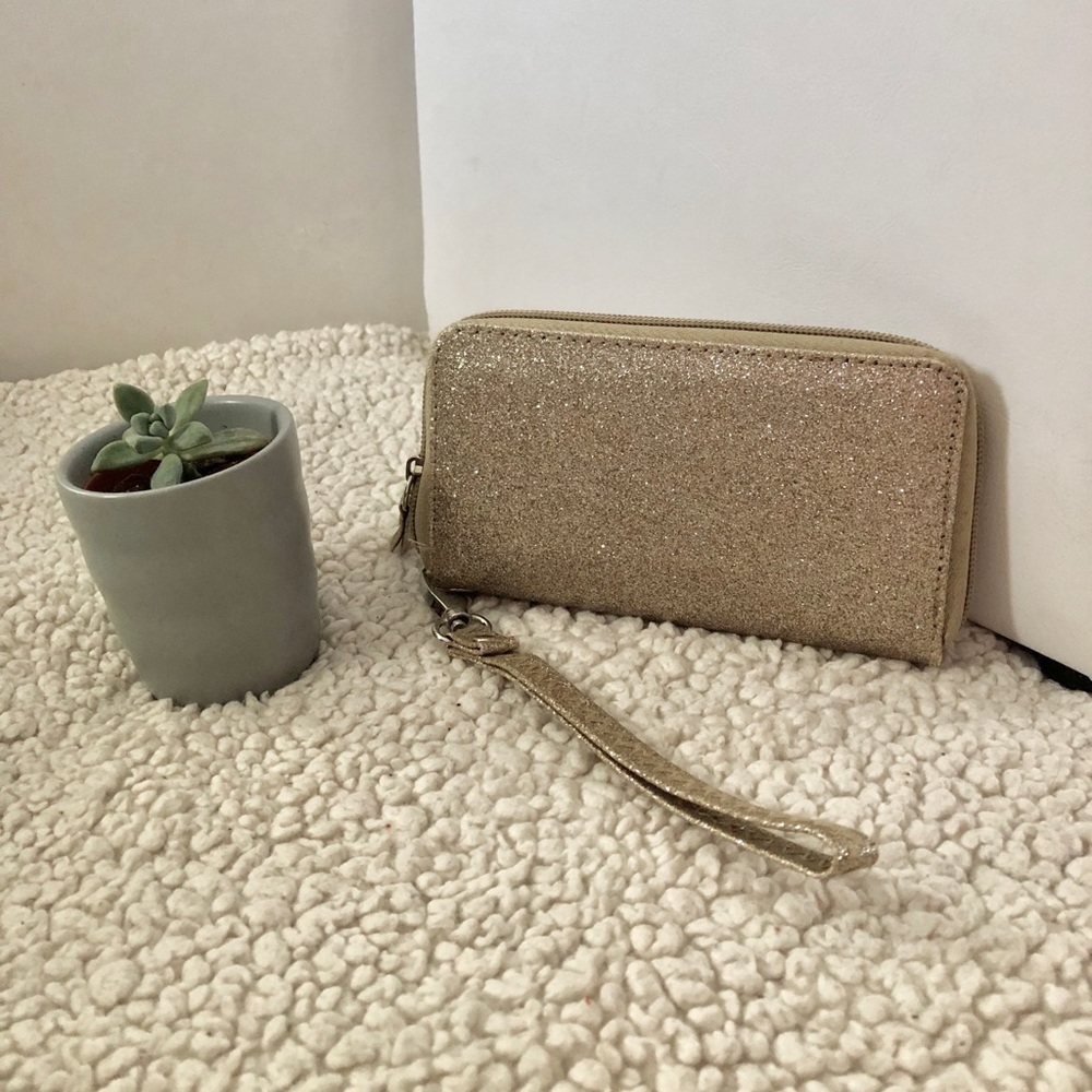 Sparkly, champange, small clutch